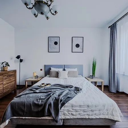 Naruszewicza 4 Superapart * Жешув